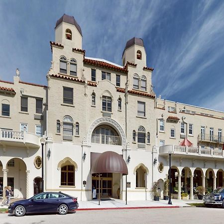 Palm Beach Hotel&Sunrise Cottage Exterior foto
